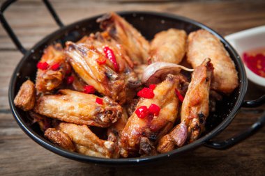 derin kızarmış tavuk