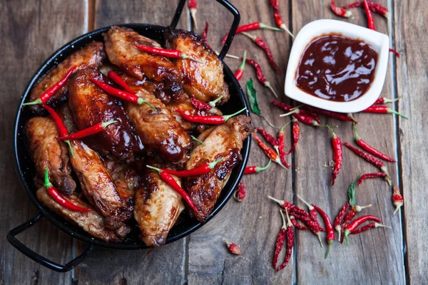 Asas de frango estilo búfalo — Fotografia de Stock