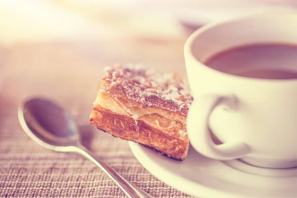 커피 컵과 파이의 평화 — 스톡 사진
