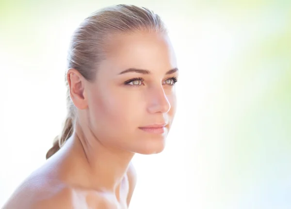 Retrato de mujer natural —  Fotos de Stock