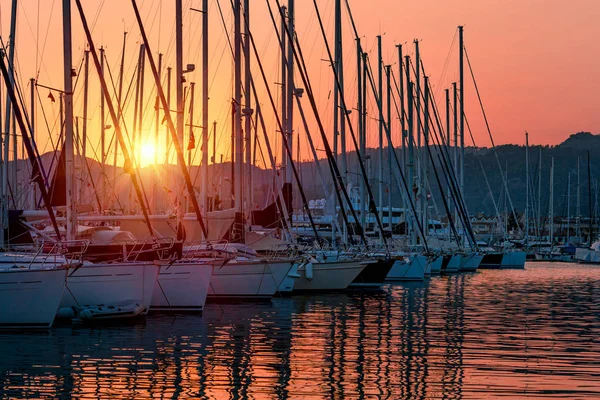 Sailboats on sunset — Stock Photo, Image