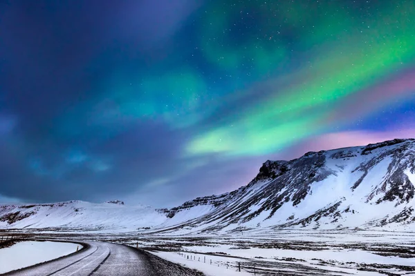 Hermosas luces del norte — Foto de Stock