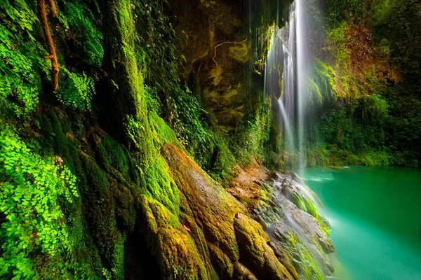 Hermosas cascadas — Foto de Stock