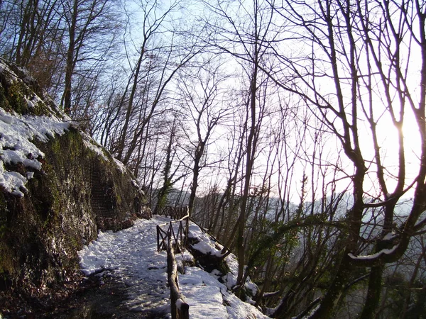 PaESAGGIO MontANOCAMPANIA.SUD İTALYA — Stok fotoğraf