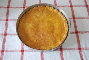 PIZZA RIPIENA FATTA A MANO, CAMPANIA, SUD İTALYA
