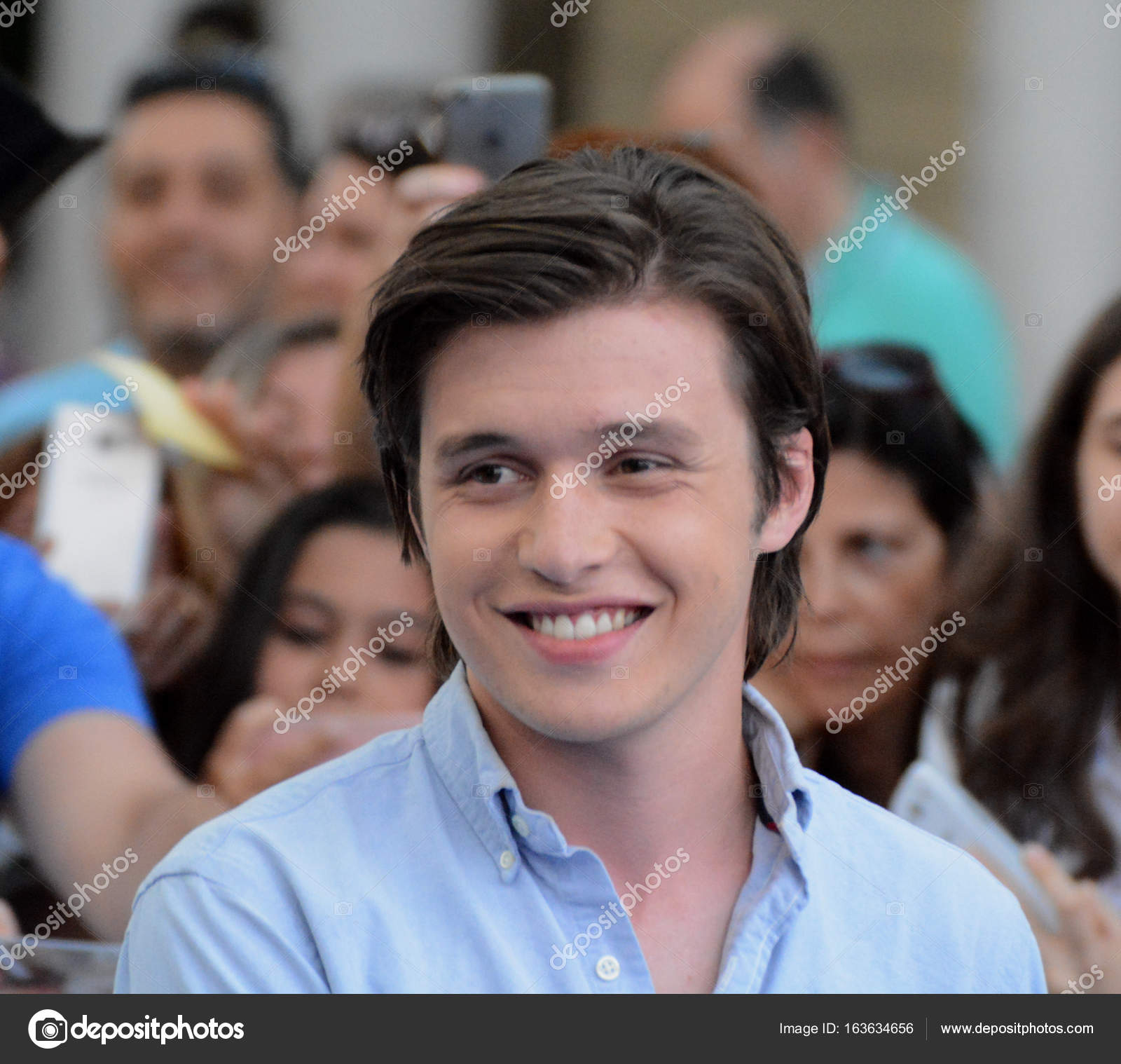 Nick Robinson (English Actor) – Telegraph