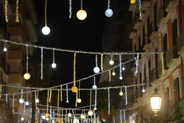 LUCI D 'ARTISTA, SALERno, SUD İTALYA.