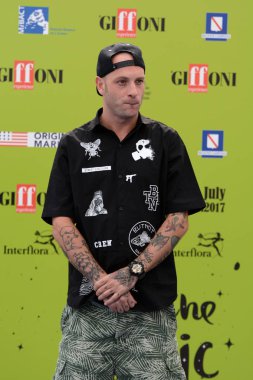 Giffoni Valle Piana, Sa, İtalya - 19 Temmuz 2017: Clementino, Giffoni Film Festivali 2017 - Tarih 19 Temmuz 2017 Giffoni Valle Piana, İtalya 