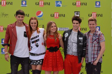 Giffoni Valle Piana, Sa, İtalya - 15 Haziran 2017: Döküm Tv dizisi Maggie ve Bianca Giffoni Film Festivali'nde 2017 - tarih 15 Haziran 2017 Giffoni Valle Piana, İtalya 