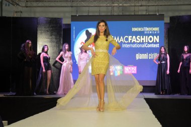 İtalya: Smac Moda Uluslararası Yarışması, Kirletici Gianni Cirillo, Salerno, 10 Kasım 2019.