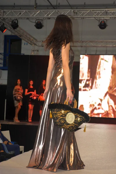 Ιταλία Smac Fashion International Contest Defile Roberto Caggia Σαλέρνο Νοεμβρίου — Φωτογραφία Αρχείου