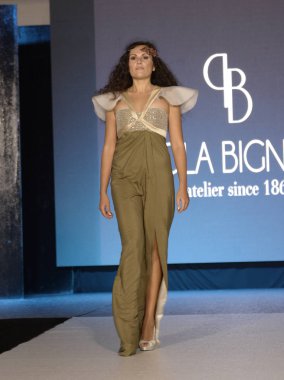 İtalya: Uluslararası Smac Moda Yarışması, Paola Bignardi, Salerno 'da, 10 Kasım 2019.