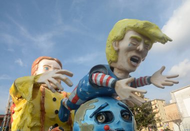 İtalya: Giffoni Valle Piana Karnavalı, 23 Şubat 2020.