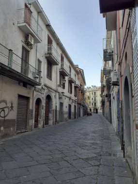 İtalya: Giffoni Valle Piana 'da şehir manzarası, Coronavirus zamanında, 4 Mayıs 2020.