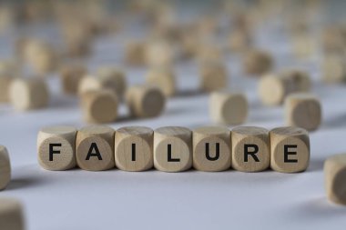 başarısızlık küp harflerle, tahta küpleri ile kayıt