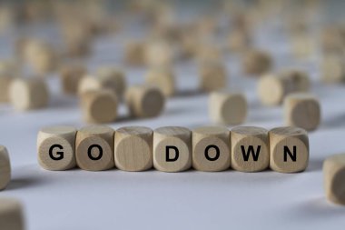 küp harflerle aşağı inelim, tahta küpleri ile kayıt