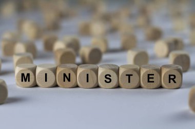 küp harflerle Bakanım, tahta küpleri ile kayıt