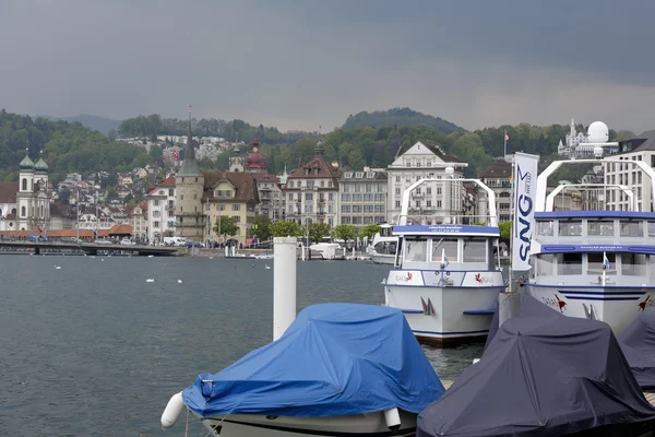 Luzern, Blick auf die Altstadt — Stockfoto