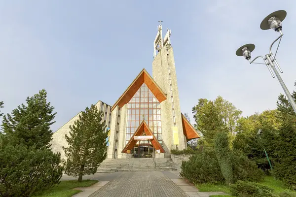 Heilige Kruis parochiekerk in zakopane — Stockfoto