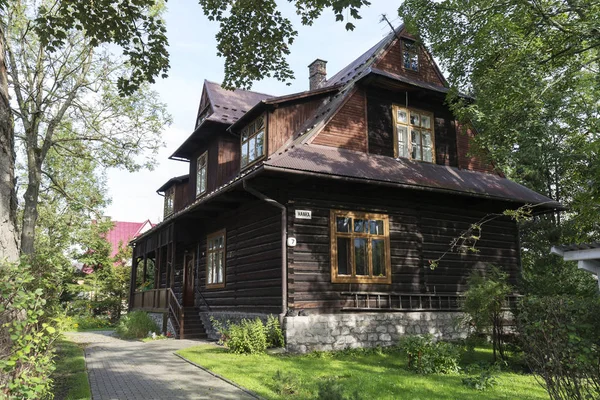Villa de madera en Zakopane — Foto de Stock