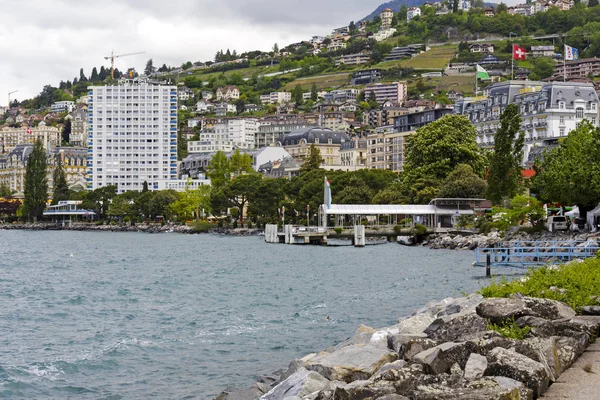 Montreux durante um dia nublado — Fotografia de Stock