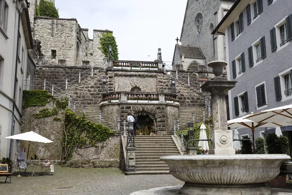 Treppe, die zum Schloss Rapperswil führt — Stockfoto