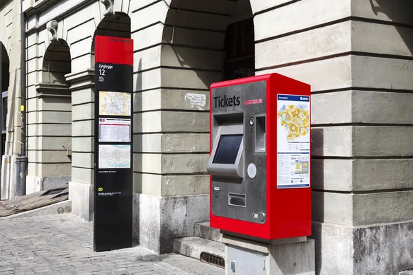 Self-service tickets machine in Bern — Stock Photo, Image