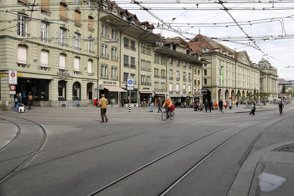 Via del centro storico di Berna, Svizzera — Foto Stock