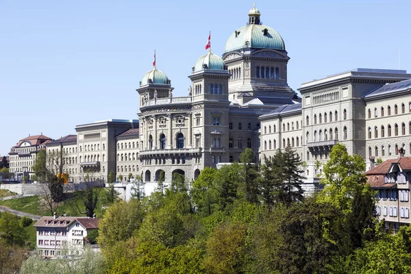 O edifício do Palácio Federal em Berna, na Suíça — Fotografia de Stock