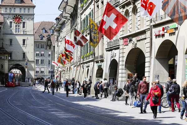 Ulice zdobí příznaků v Bernu — Stock fotografie