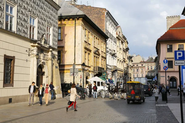 Traffic in the Old Town in Krakow — Stock Photo, Image