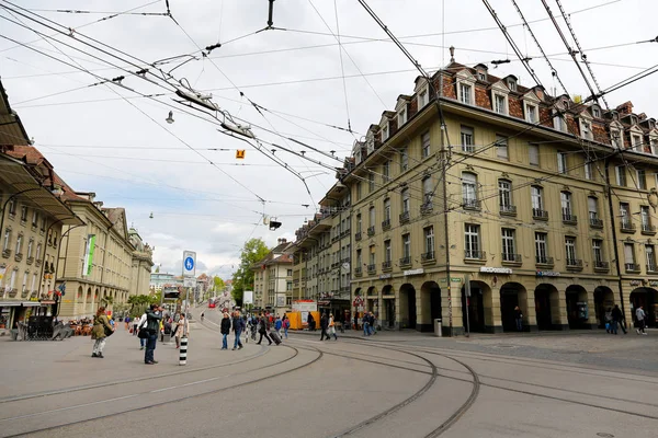 The tram system electrical infrastructure in Bern — Stock Photo, Image