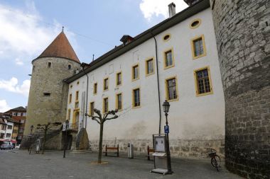 Büyük Kalesi ve onun büyük kule