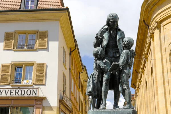 瑞士教育家裴斯泰洛齐的纪念碑 — 图库照片