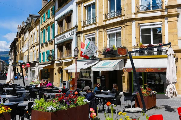 Reihenhäuser am Stadtplatz — Stockfoto