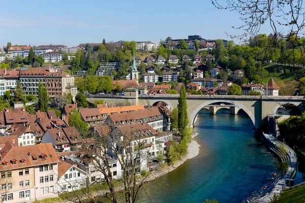 Bern óvárosa és az Aare-folyó — Stock Fotó