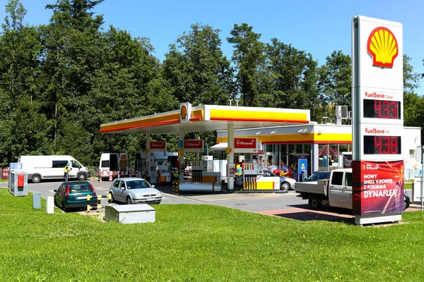 Βενζινάδικο Shell σε Ζακοπάνε της Πολωνίας — Φωτογραφία Αρχείου