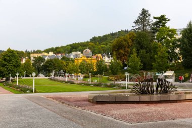Park arasında iki pınarı