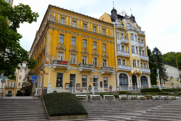 Hermosa arquitectura en Marianske Lazne —  Fotos de Stock