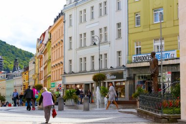 Güzel bir cityscape oluşturur Promenada