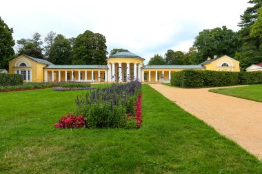 Köşk, Ferdinand bahar ve genel bir park