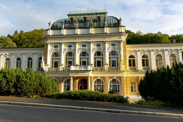 Kasyno kultury i centrum konferencyjne — Zdjęcie stockowe