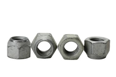 Dört tekerlek fındık kümesi