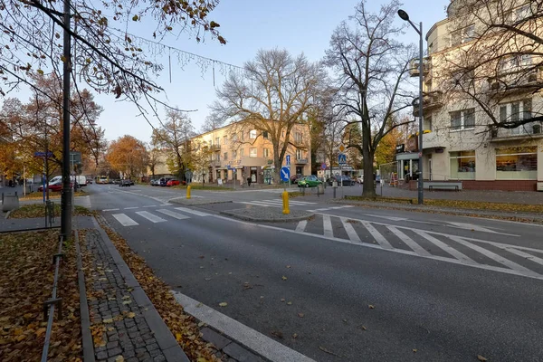 Saska Kepa bölgesinin sokakları ve binaları — Stok fotoğraf
