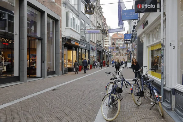 The shopping street in The Hague — Stock Photo, Image