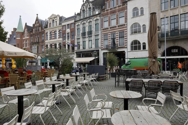 There is empty outdoor restaurant — Stock Photo, Image