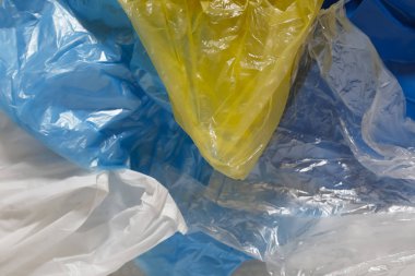 Tek kullanımlık plastik torbalar