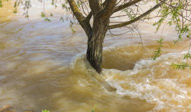 Şiddetli yağışlar nedeniyle