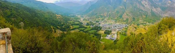 Cerler village in the Spanish Pyreneess — Stock Photo, Image
