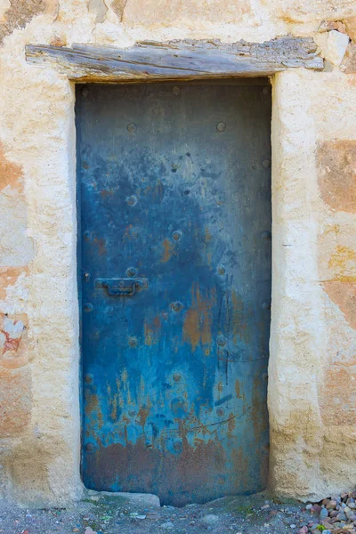 Фон двери на фасаде — стоковое фото